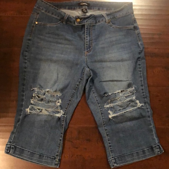 Pants - 🔵Distressed Denim Bermuda Shorts